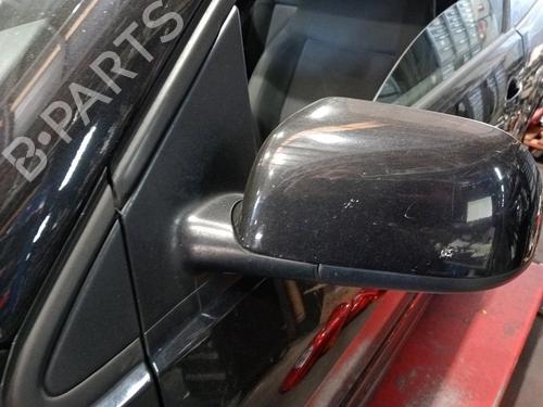 Used Left mirror VW POLO IV (9N_, 9A_) 1.4 16V (75 hp) 30697653
