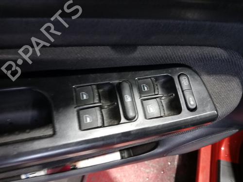 Used Left front window switch VW GOLF IV (1J1) [1997-2008]  31571817