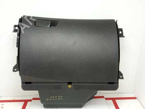 Used Glove box RENAULT MEGANE IV Hatchback (B9A/M/N_) 1.3 TCe 115 (B9N9) (116 hp) 15933073