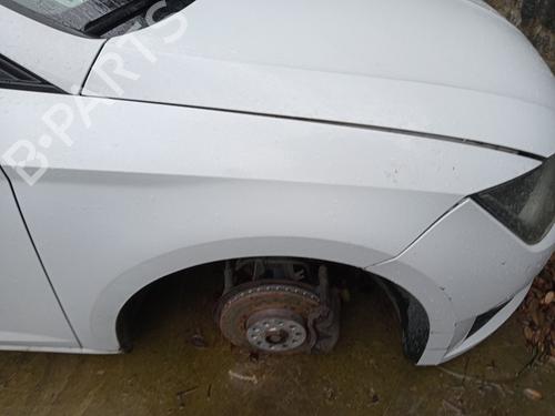 Used Right front fenders Right front fenders SEAT LEON SC (5F5) 2.0 TDI (150 hp) 33274364 33274364