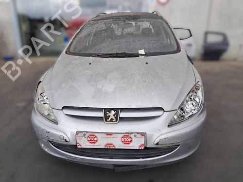 Third brake light PEUGEOT 307 Break (3E) | BP35737135L11 - Image 2