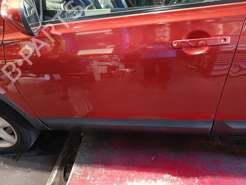 Used Left front door Left front door 37799747 37799747