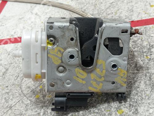 Front left lock AUDI A4 B5 (8D2) 2.4 | BP19139730C98 
