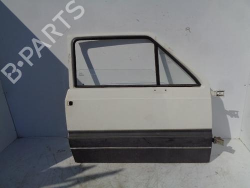Used Right front door SEAT MARBELLA (28A) 0.9 Cat (40 hp) 15926023