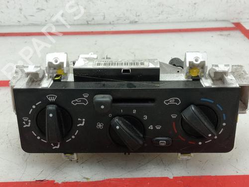 Used Climate control CITROËN C2 (JM_) 1.1 (60 hp) 21792194