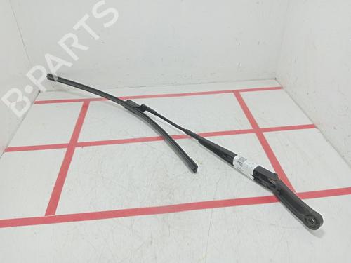 Used Front windshield wiper arm Front windshield wiper arm 37519692 37519692