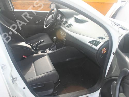 Glove box RENAULT MEGANE III Hatchback (BZ0/1_, B3_) 1.9 dCi (BZ0N, BZ0J) | BP15929615C95 
