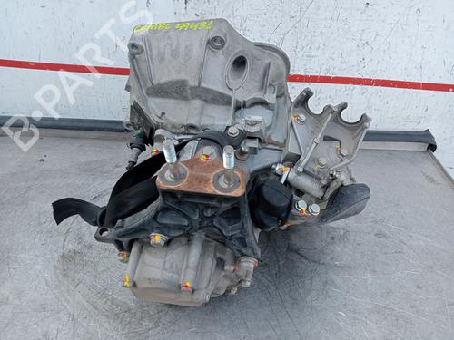 Used Gearbox Gearbox OPEL COMBO Box Body/MPV (X12) 1.3 CDTI (B05) (95 hp) 33793560 33793560