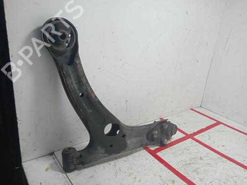Used Right front suspension arm TOYOTA PRIUS Saloon (_W1_) 1.5 Hybrid (NHW1_) (72 hp) 20703933