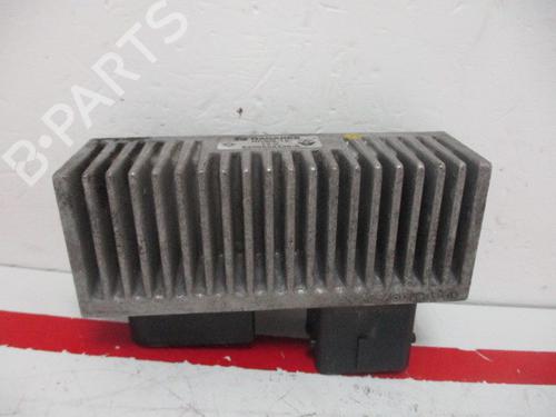 Used Electronic module RENAULT SCÉNIC III (JZ0/1_) [2008-2016]  15929542