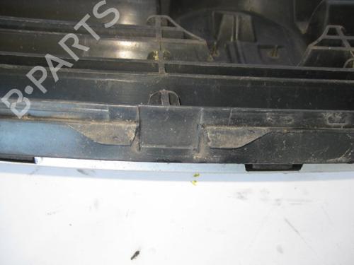 Grille FIAT SCUDO Bus (270_, 272_) 2.0 D Multijet | BP8638187C40 