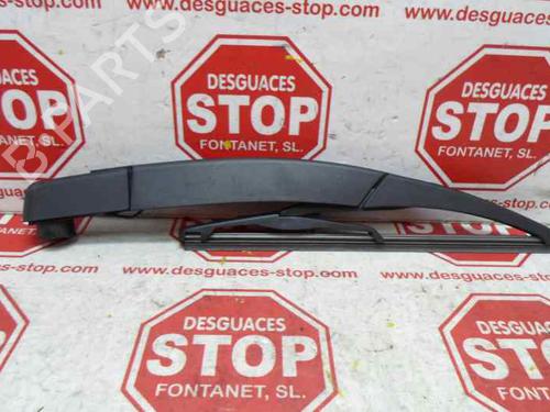 Used Rear windshield wiper arm CITROËN C4 CACTUS 1.2 VTi 82 (82 hp) 7393194