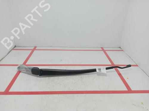 front-windshield-wiper-arm-toyota-rav-4-iv-_a4_-2012-2013-2014-2015-2016-2017-2018-2019-34040218 main image