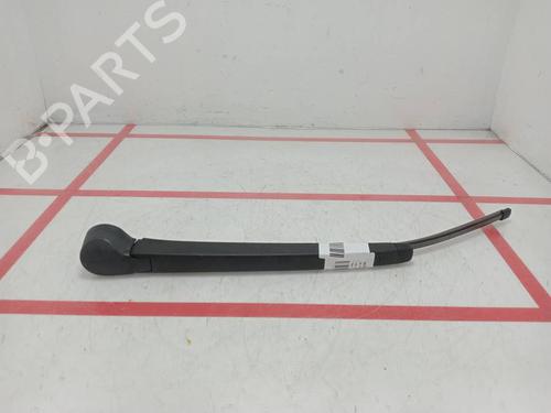 rear-windshield-wiper-arm-seat-leon-sc-5f5-2013-2014-2015-2016-2017-2018-33274409 main image