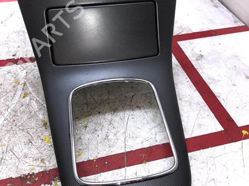 Asbak Asbak TOYOTA AVENSIS (_T25_) 2.0 VVT-i (AZT250_, AZT250R) (147 hp) 36361625 36361625
