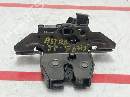 Used Tailgate lock OPEL ASTRA J (P10) [2009-2016]  28577086