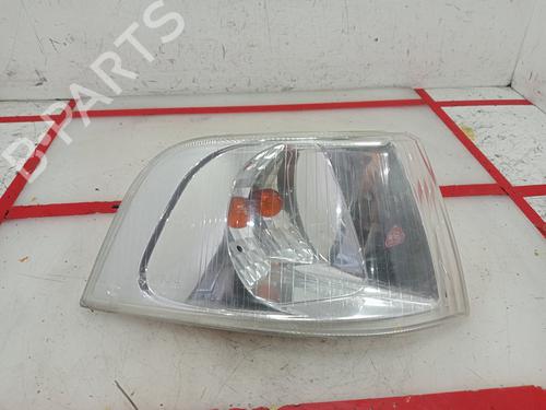 Used Right front indicator VOLVO V40 Estate (645) [1995-2004]  21092261