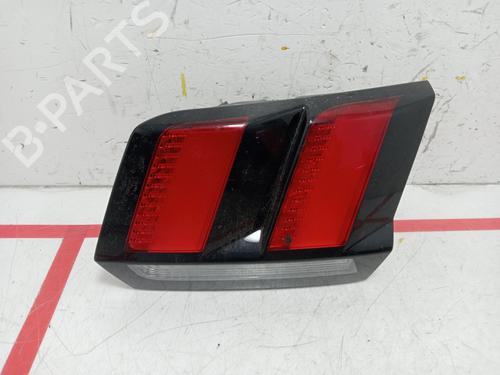 Used Right tailgate light Right tailgate light 32502214 32502214
