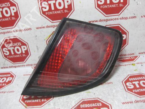 Used Left tailgate light NISSAN PRIMERA Hatchback (P11) [1996-2002]  7322053