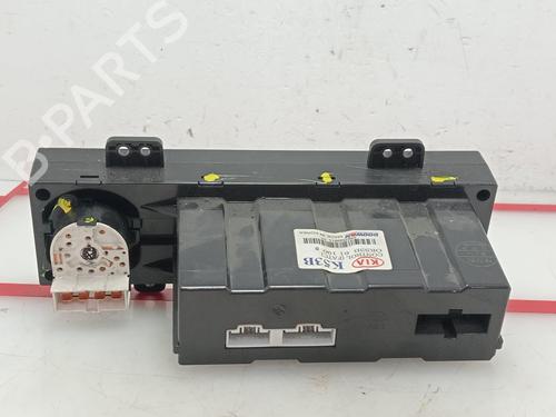 Climate control KIA CARNIVAL II (GQ) 2.9 CRDi | BP17807679I5 