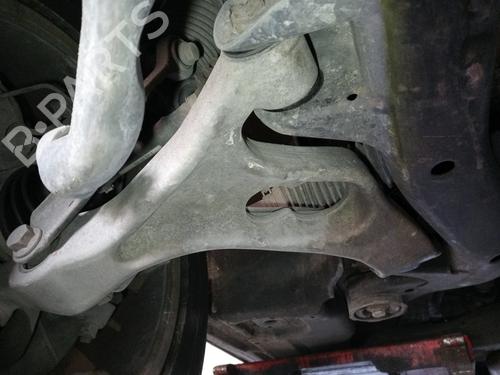 Used Right front suspension arm AUDI Q7 (4LB) 3.0 TDI quattro (233 hp) 30263865