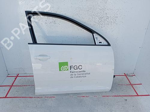 right-front-door-seat-toledo-iv-kg3-2012-2013-2014-2015-2016-2017-2018-2019-33983001 main image