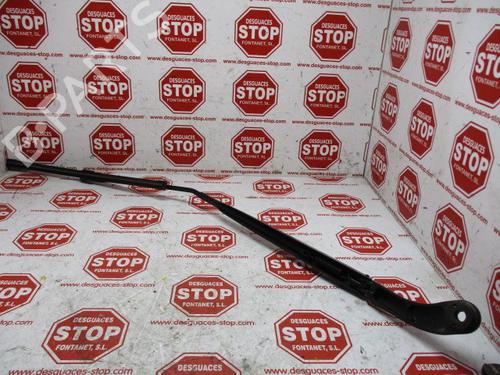 Used Front windshield wiper arm NISSAN QASHQAI / QASHQAI +2 I (J10, NJ10, JJ10E) 1.5 dCi (106 hp) 7325657