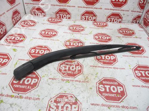 Used Rear windshield wiper arm HYUNDAI i20 I (PB, PBT) [2008-2015]  8794626