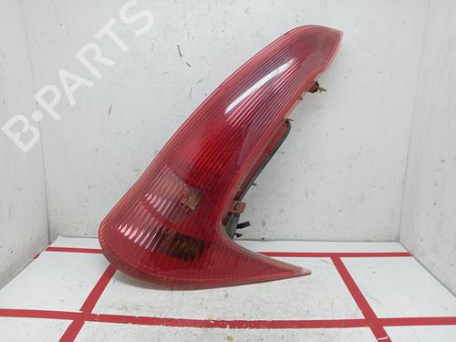 right-taillight-peugeot-206-sw-2ek-2002-26697167 main image