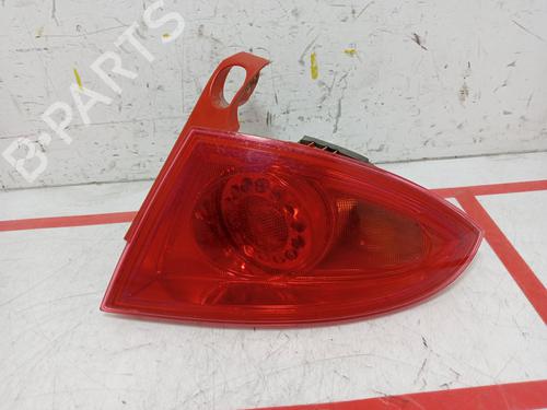 right-taillight-seat-leon-1p1-2005-2006-2007-2008-2009-2010-2011-2012-2013-33957255 main image