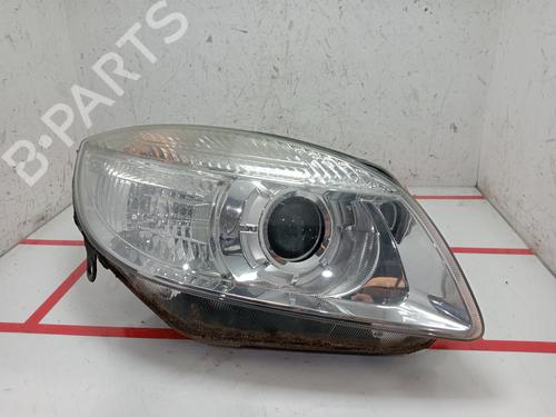 Used Right headlight SKODA FABIA I (6Y2) 1.4 (60 hp) 26697175