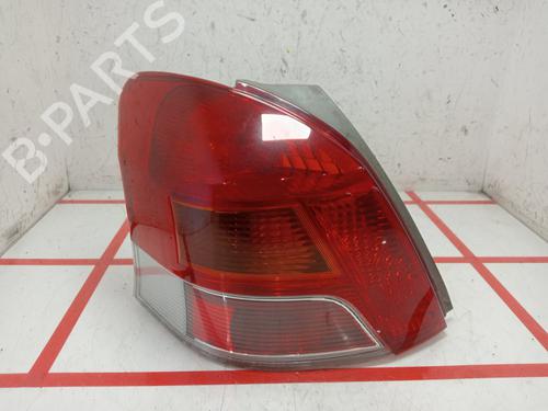 Used Left taillight TOYOTA YARIS (_P9_) 1.4 D-4D (NLP90_, NLP90R) (90 hp) 28438936