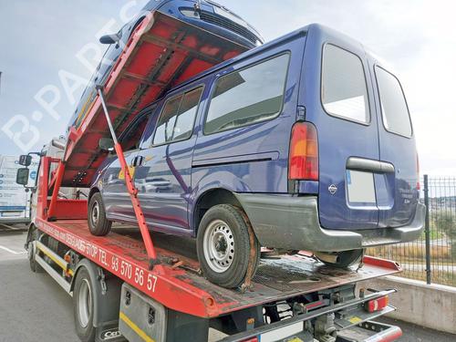 Left front indicator NISSAN SERENA (C23) 2.3 D | BP7306762C32 