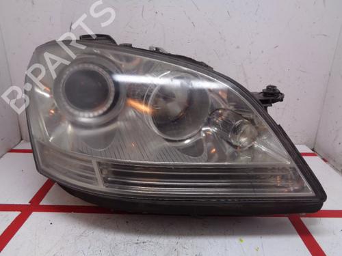 Koplamp rechts MERCEDES-BENZ M-CLASS (W164) ML 320 CDI 4-matic (164.122) (224 hp) 16329421