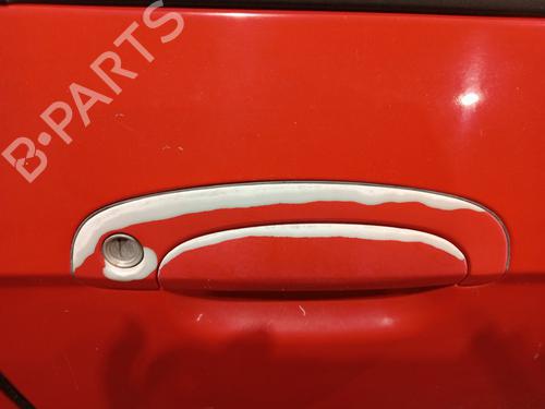 front-right-exterior-door-handle-hyundai-getz-tb-2001-2002-2003-2004-2005-2006-2007-2008-2009-2010-2011-30681758 main image