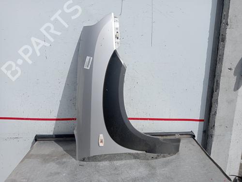 Used Right front fenders Right front fenders 34523972 34523972