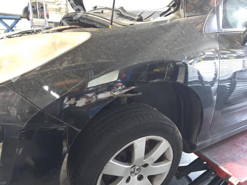 Used Left front fenders Left front fenders 37693963 37693963