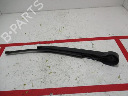 Bagrudeviskerarm VW GOLF VII Variant (BA5, BV5) 2.0 TDI (150 hp) 17667782