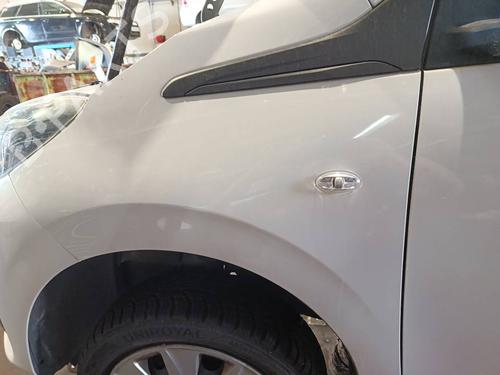 left-front-fenders-peugeot-108-2014-38784775 main image