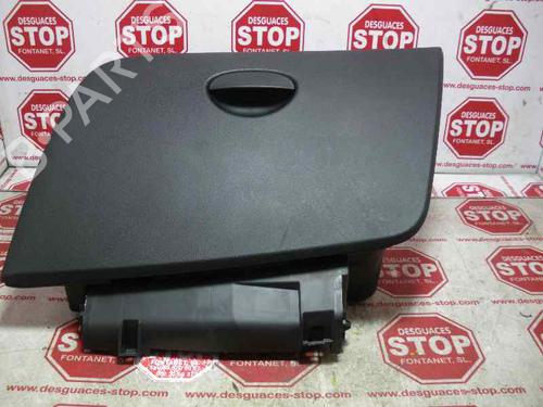 Used Glove box SEAT LEON (1P1) [2005-2013]  7381905