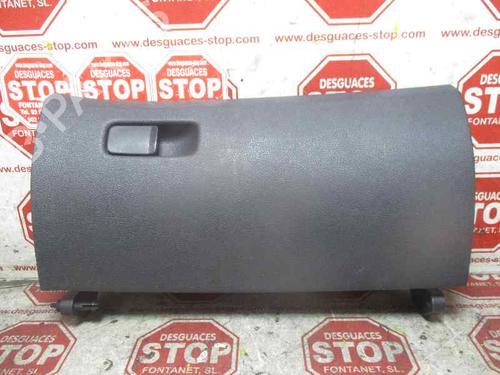 Used Glove box SKODA ROOMSTER (5J7) 1.2 TSI (105 hp) 7394728