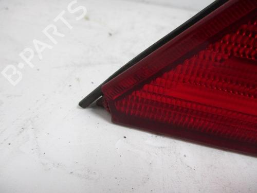 Used Left taillight FORD MONDEO III (B5Y) 2.0 16V TDDi / TDCi (115 hp) 9417689