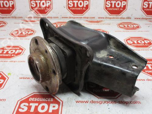 Used Left front steering knuckle SEAT MARBELLA (28A) 0.9 Cat (40 hp) 7326335