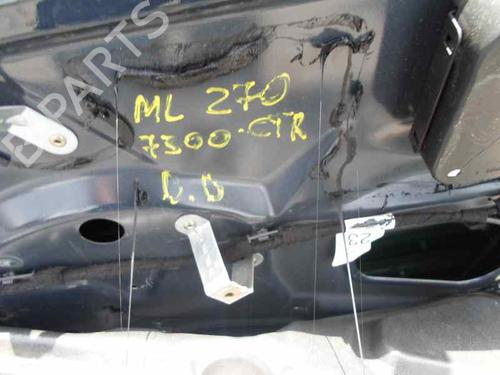 Right front door MERCEDES-BENZ M-CLASS (W163) ML 270 CDI (163.113) | BP7620804C3 