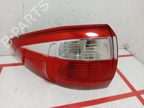 Used Left taillight Left taillight 33267925 33267925