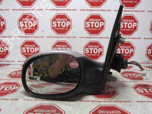 Used Left mirror PEUGEOT 206 Hatchback (2A/C) [1998-2012]  7341859