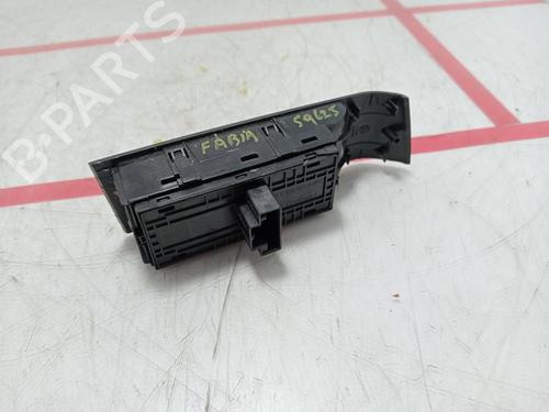 Left front window switch SKODA FABIA III (NJ3) | BP34353489I27 - Image 2