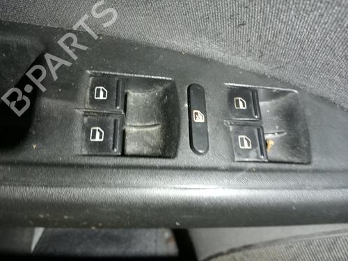 Used Left front window switch SEAT ALTEA (5P1) [2004-2015]  31973143