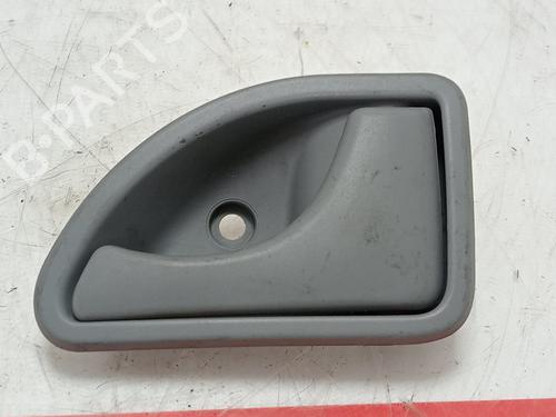 Høyre foran invendig håndtak RENAULT TWINGO I (C06_) 1.2 (C066, C068) (58 hp) 29435908