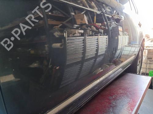 Used Left front door Left front door 38784823 38784823